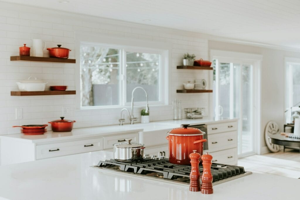 How Can I Update my Old Kitchen Cabinets Without Replacing Them?