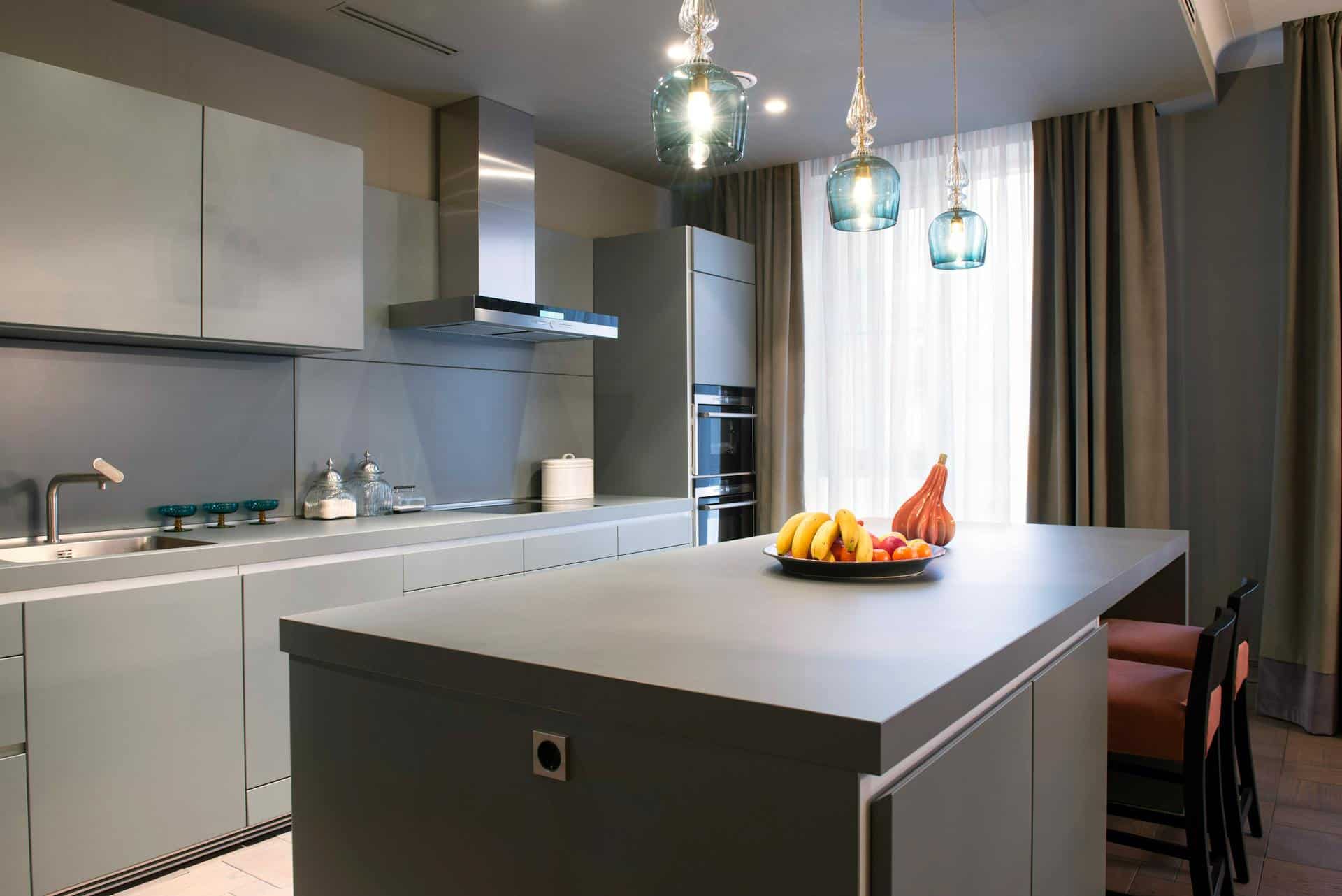 How Much Counter Space Between Sink and Stove?