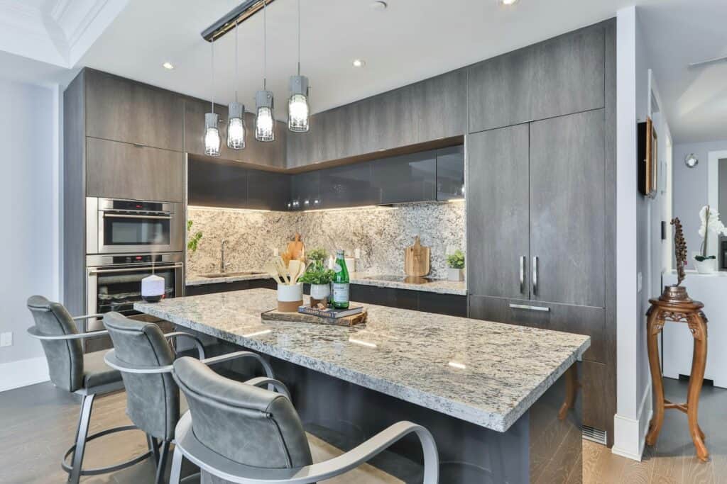 What Can I Use Instead of an Extractor Fan in My Kitchen?
