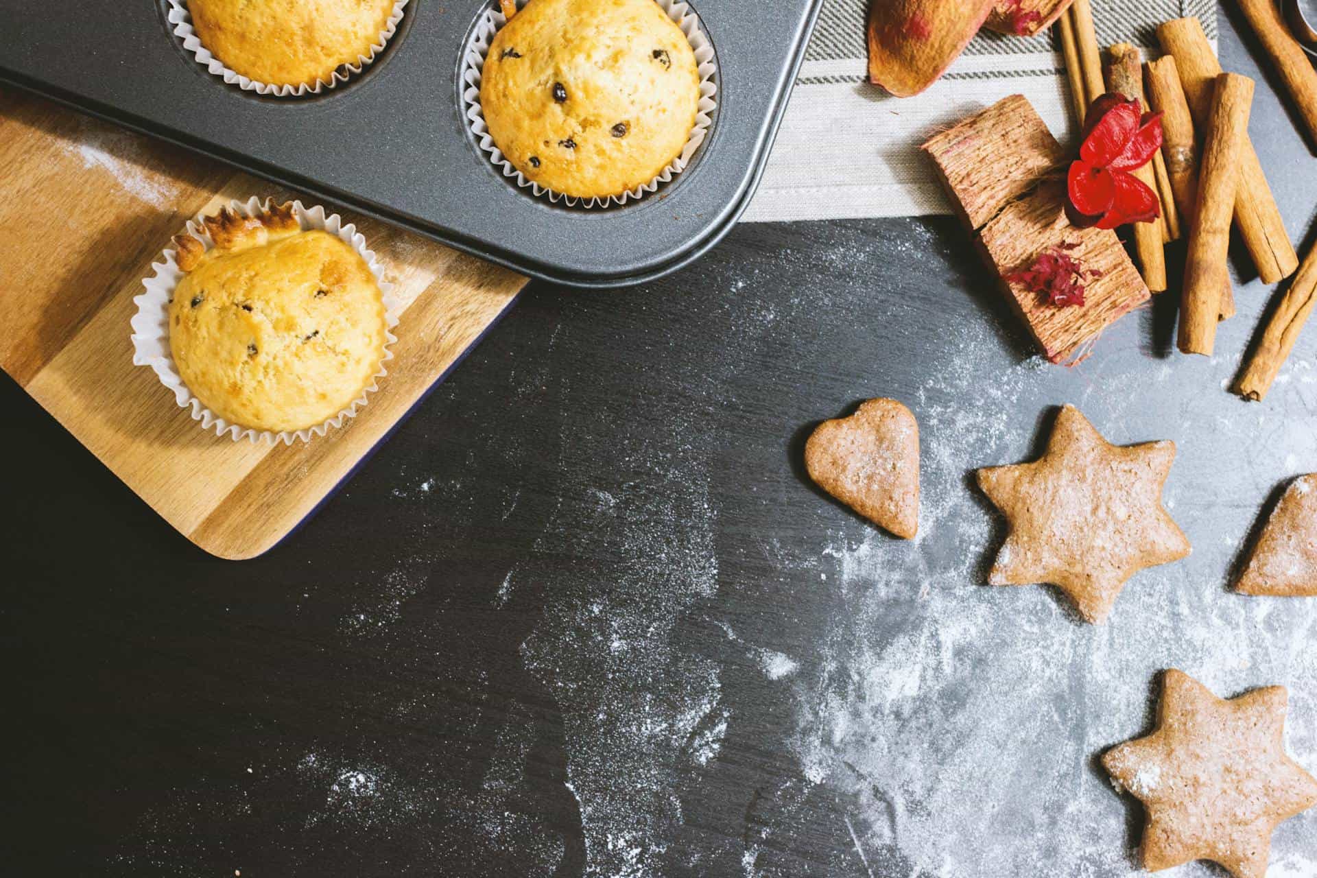 Can You Use Regular Baking Pans in an Induction Oven?