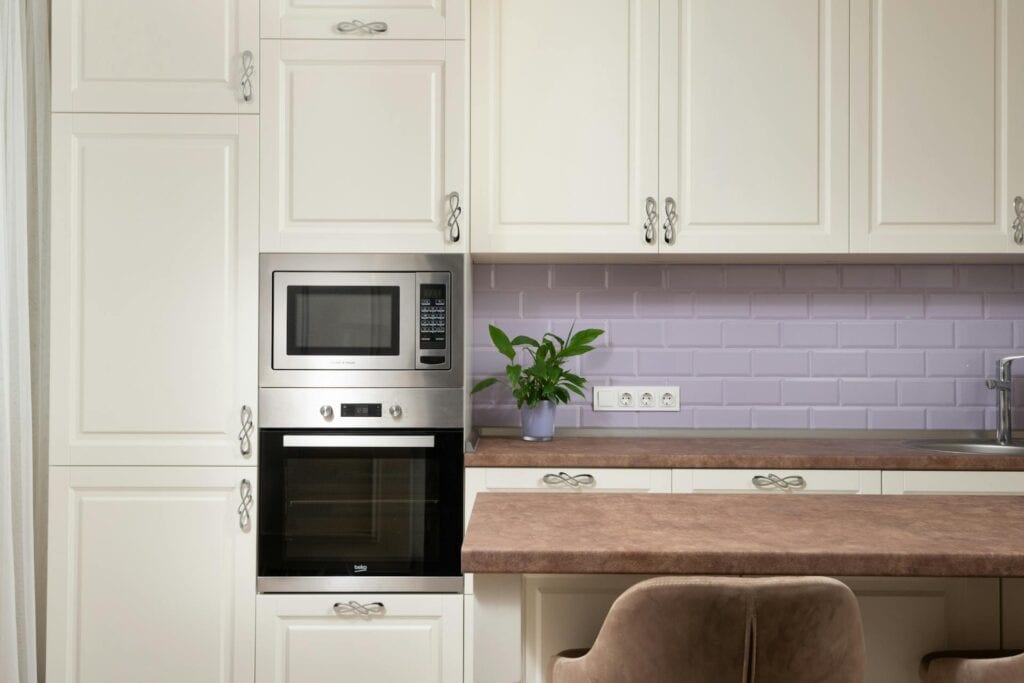 Can I Use My Microwave Without the Glass Turntable?