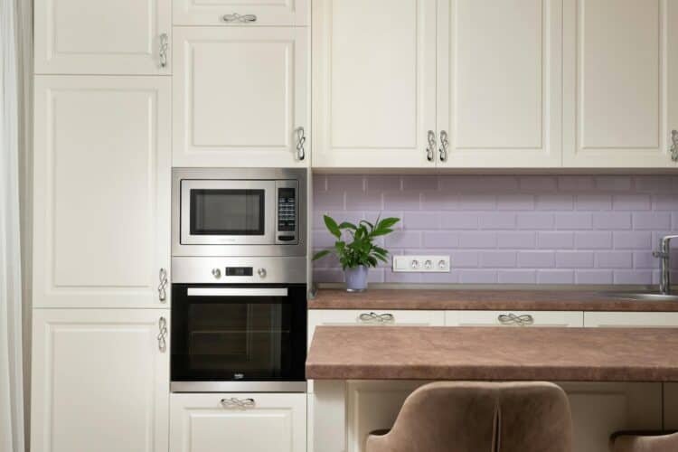 Can I Use My Microwave Without the Glass Turntable?