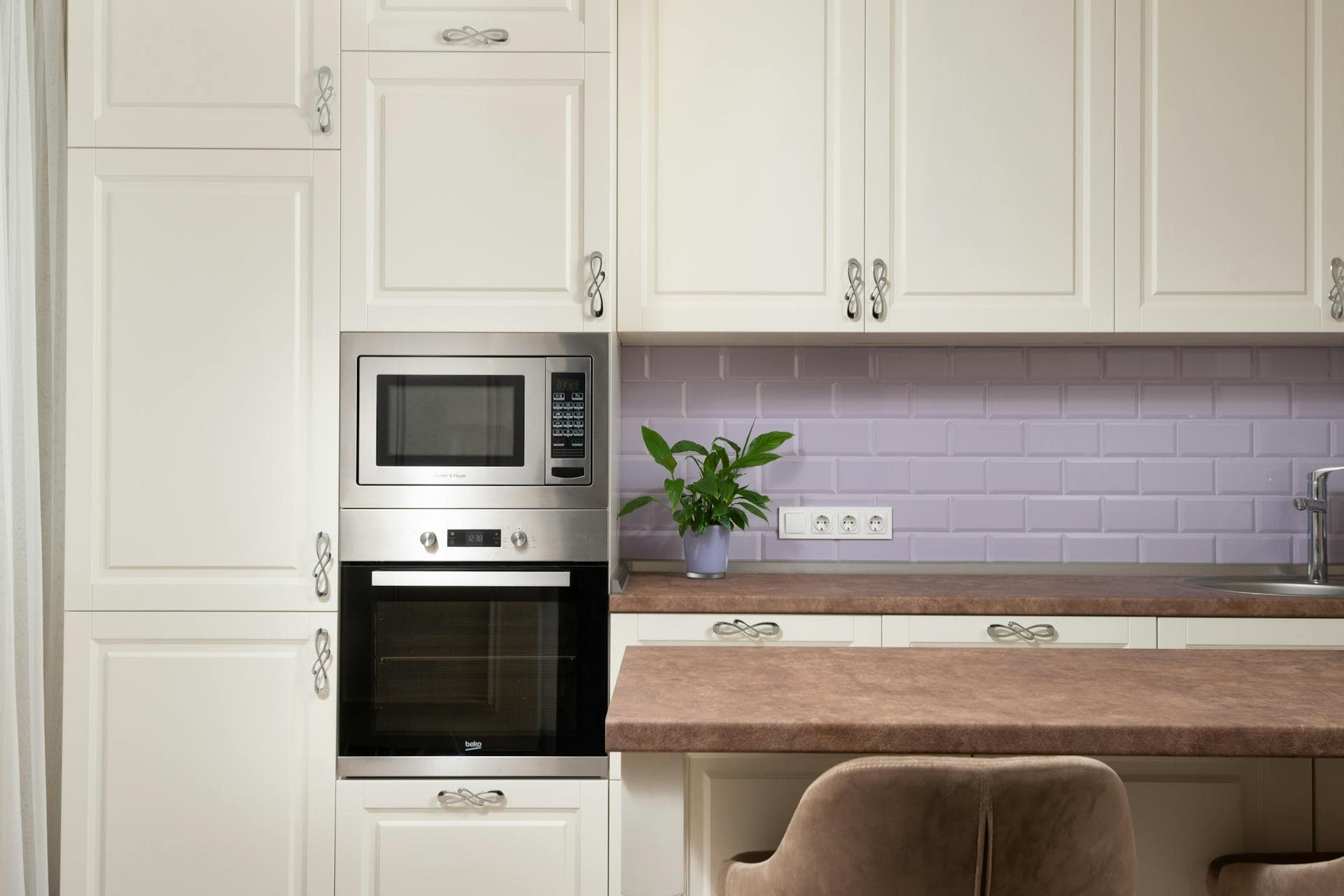 Can I Use My Microwave Without the Glass Turntable?