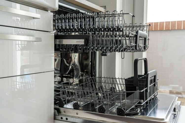 How to Tell If Dishwasher Arms Are Clogged?