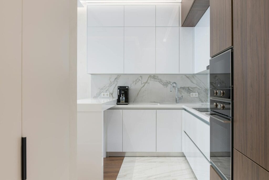 What Is the Life Expectancy of a Built-In Refrigerator?