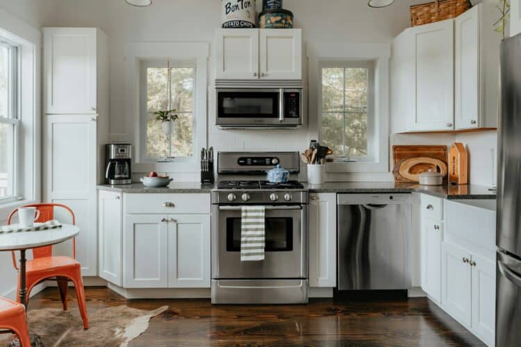 What Microwave Size Should I Get?