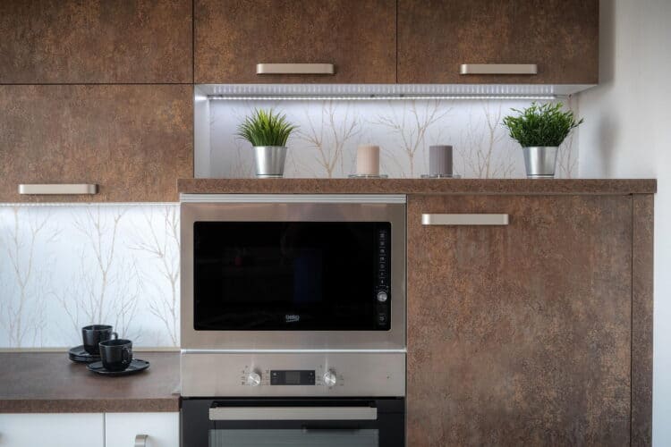 What Type of Microwave Is Best for Home Use?