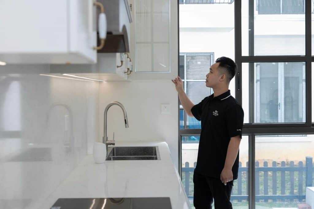 How Often Should You Deep Clean Your Kitchen Cabinet Interiors?