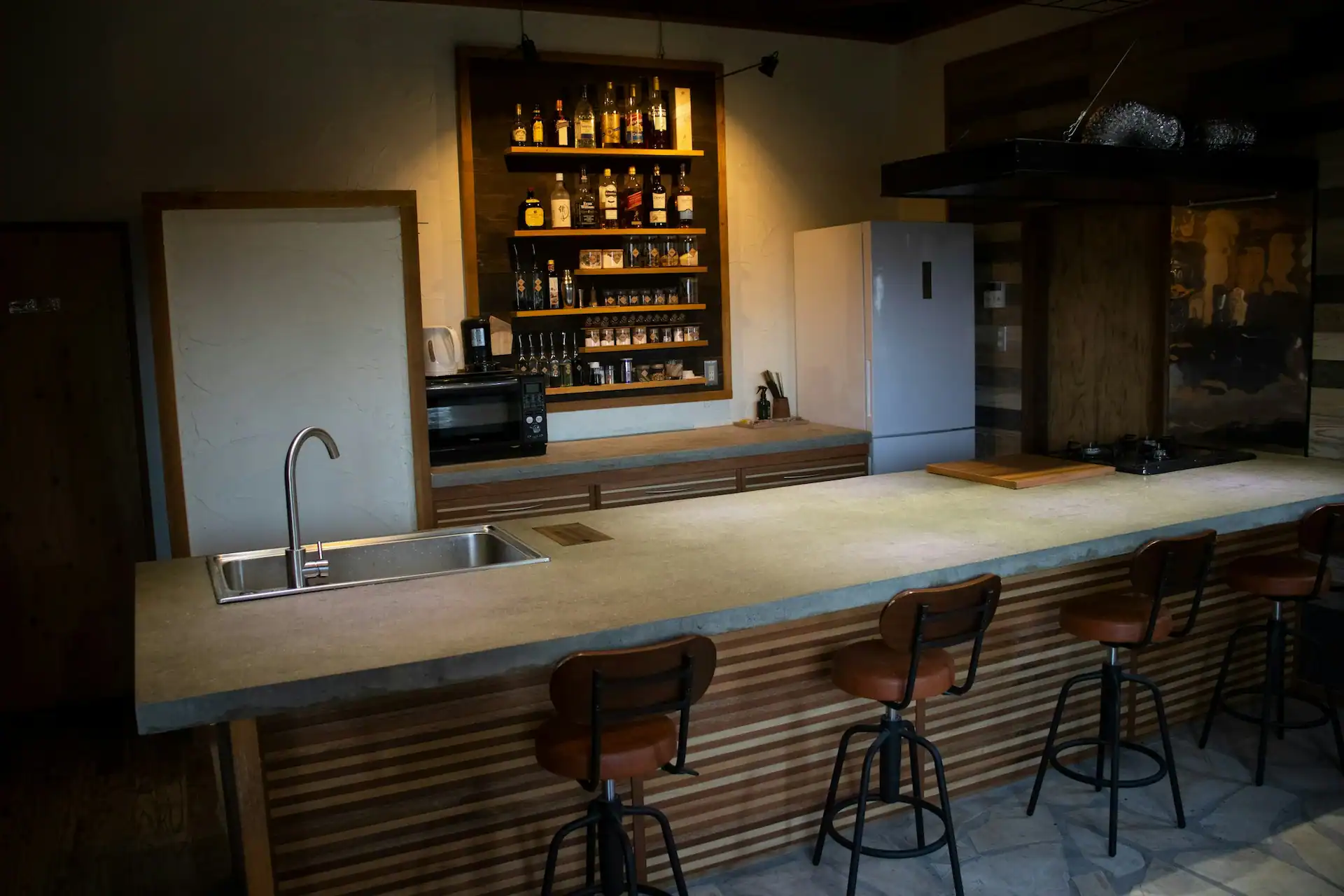 Which Countertop Materials Do Kitchen Designers Recommend Avoiding?